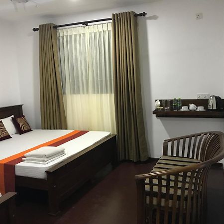 Damith Homestay Тангалла Экстерьер фото