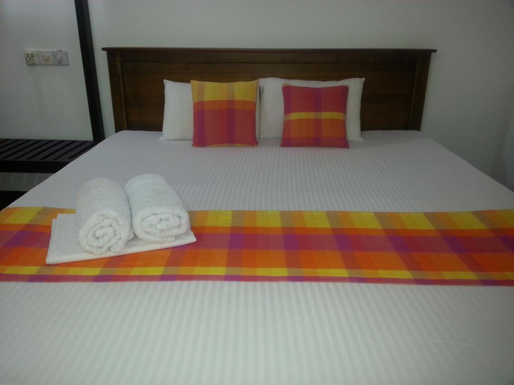 Damith Homestay Тангалла Экстерьер фото