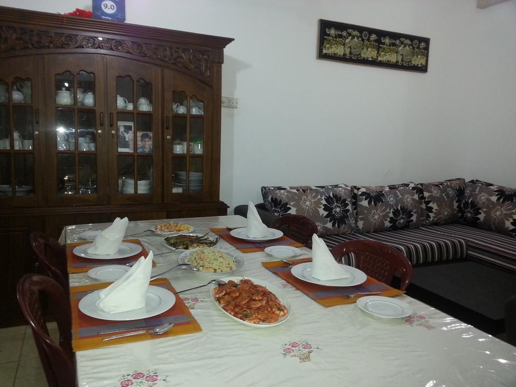 Damith Homestay Тангалла Экстерьер фото