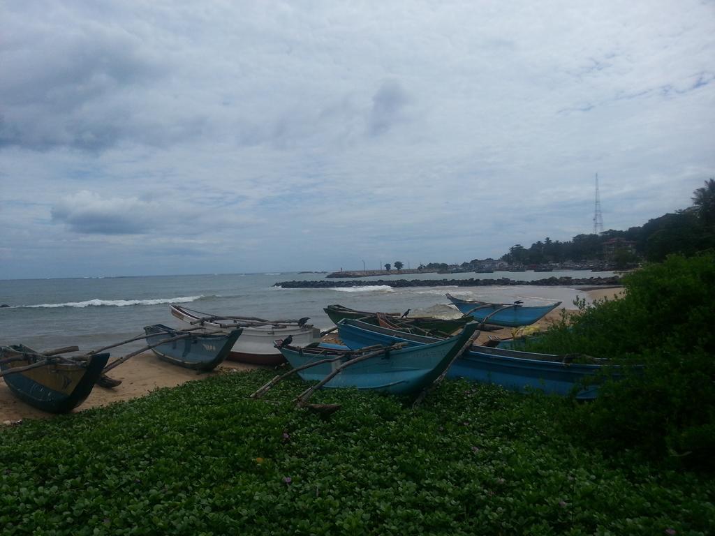 Damith Homestay Тангалла Экстерьер фото