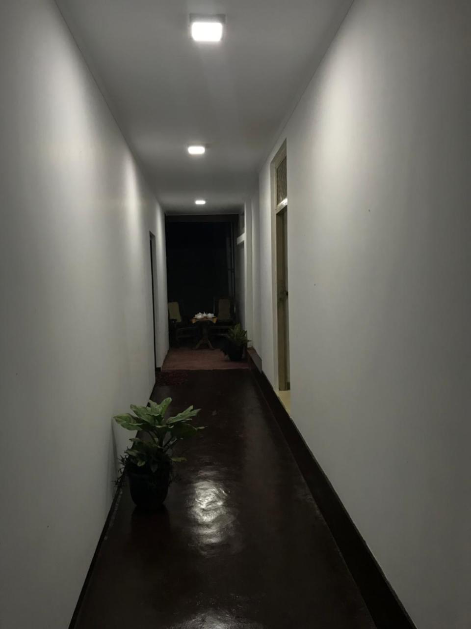 Damith Homestay Тангалла Экстерьер фото